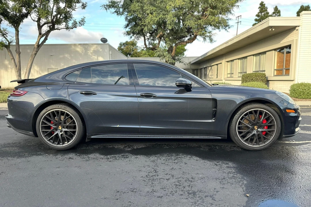 2017 Porsche 971 Panamera 4S - Image 3 of 31