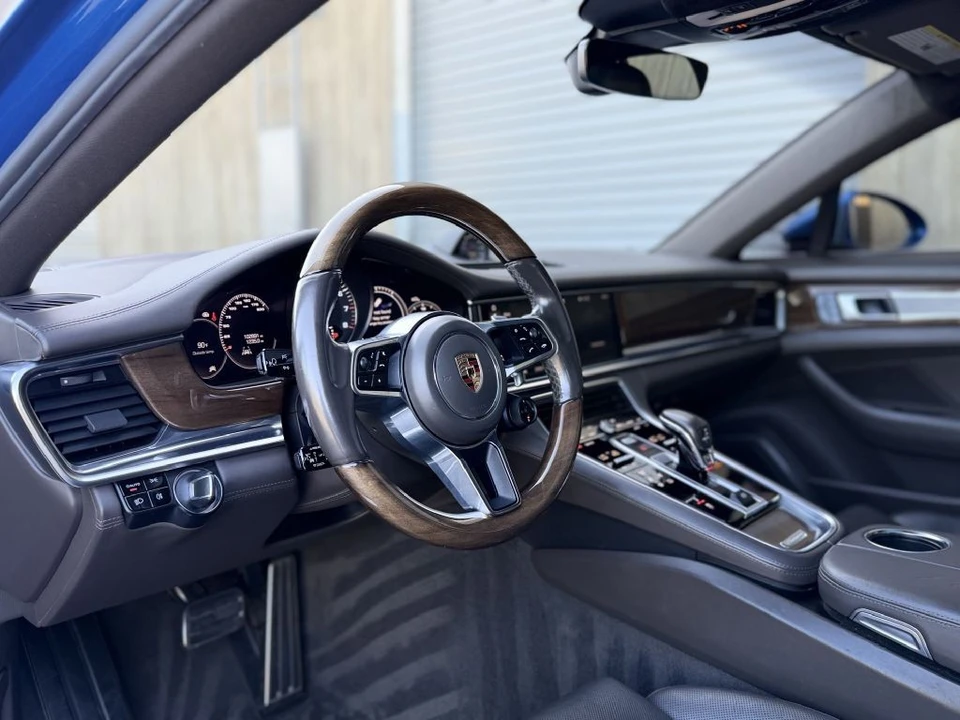 2017 Porsche 971 Panamera 4S - Image 13 of 24