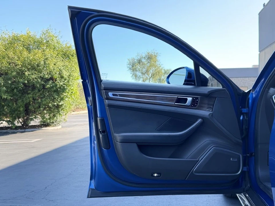 2017 Porsche 971 Panamera 4S - Image 12 of 24