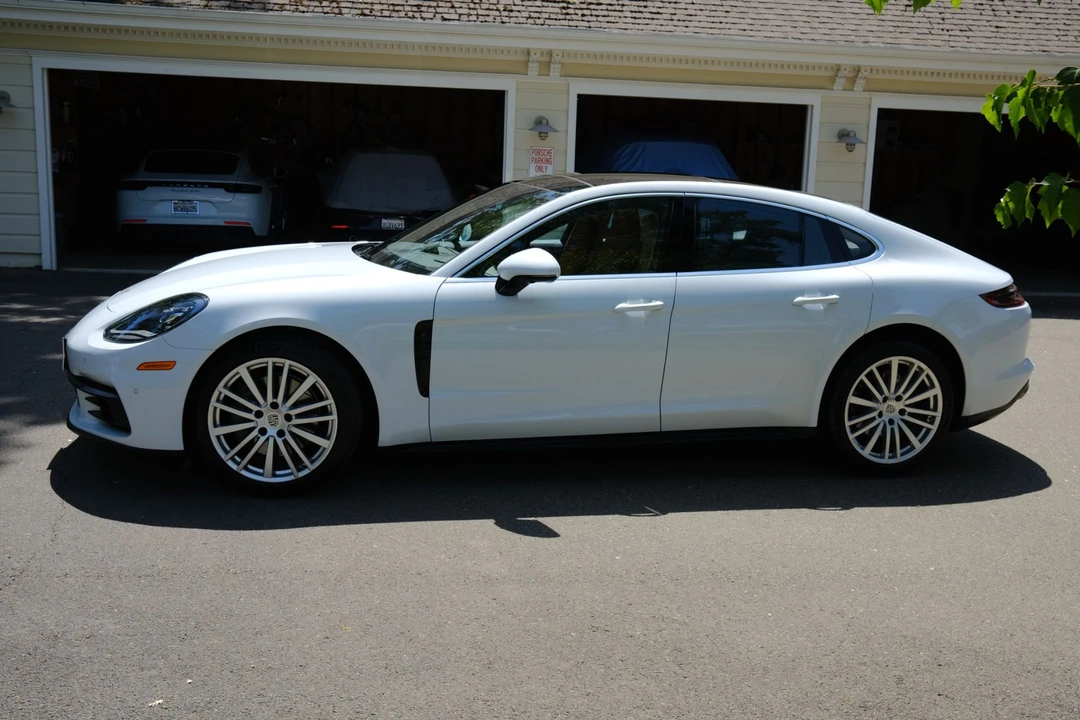 2017 Porsche 971 Panamera S - Image 3 of 31