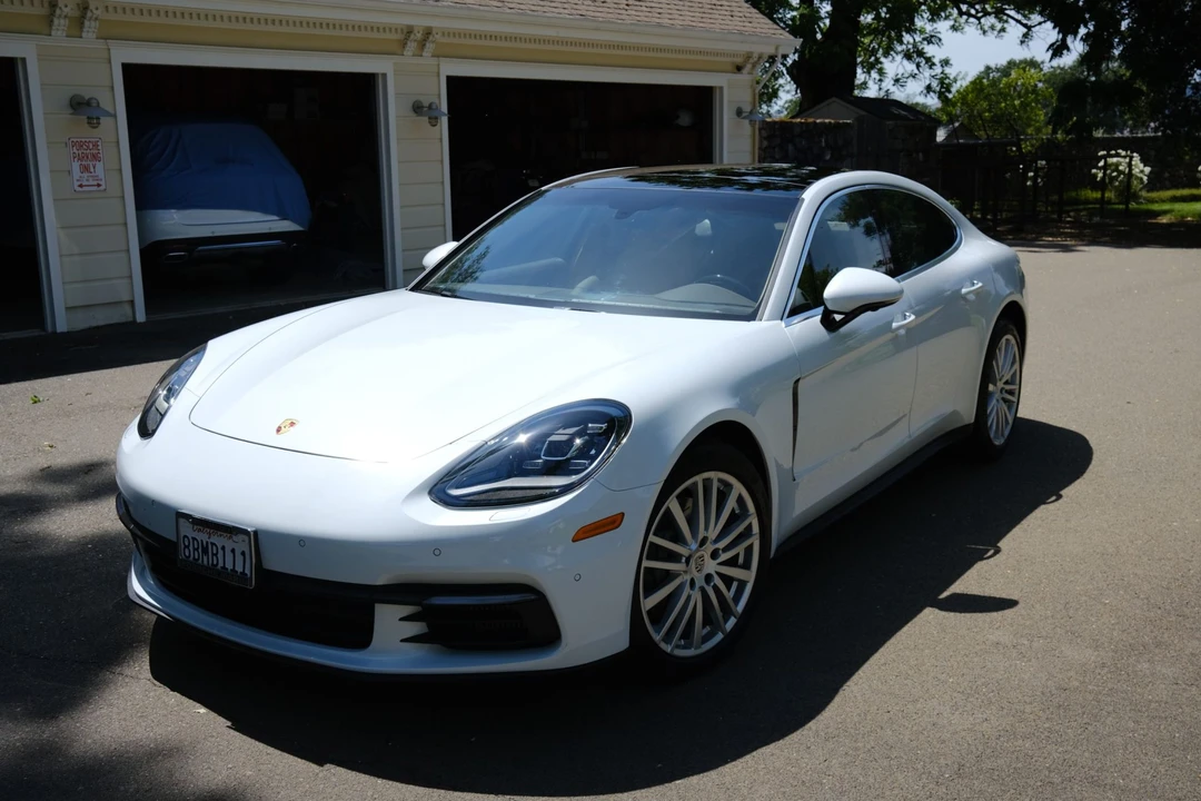 2017 Porsche 971 Panamera S - Image 4 of 31