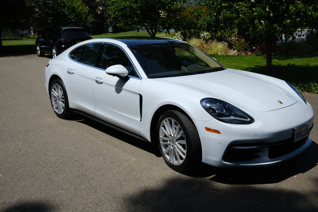 2017 Porsche 971 Panamera S - Image 6 of 31