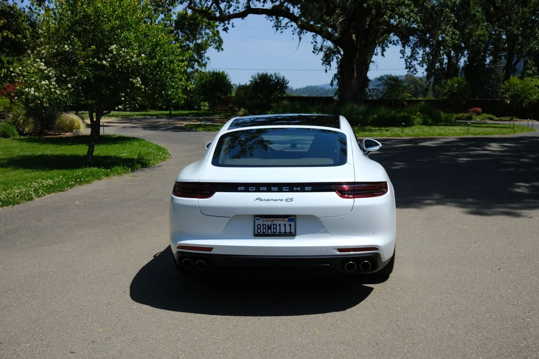 2017 Porsche 971 Panamera S - Image 9 of 31