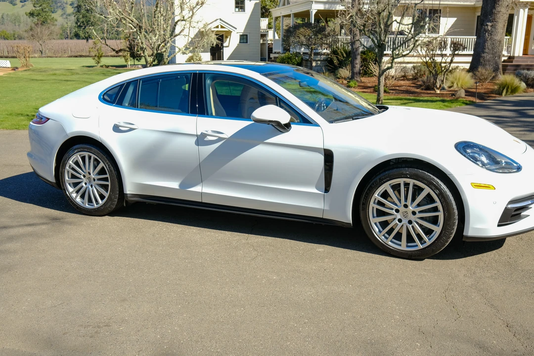 2017 Porsche 971 Panamera S - Image 13 of 31