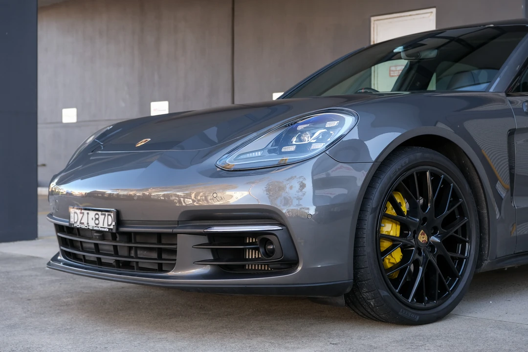 2017 Porsche 971 Panamera 4S - Image 23 of 31