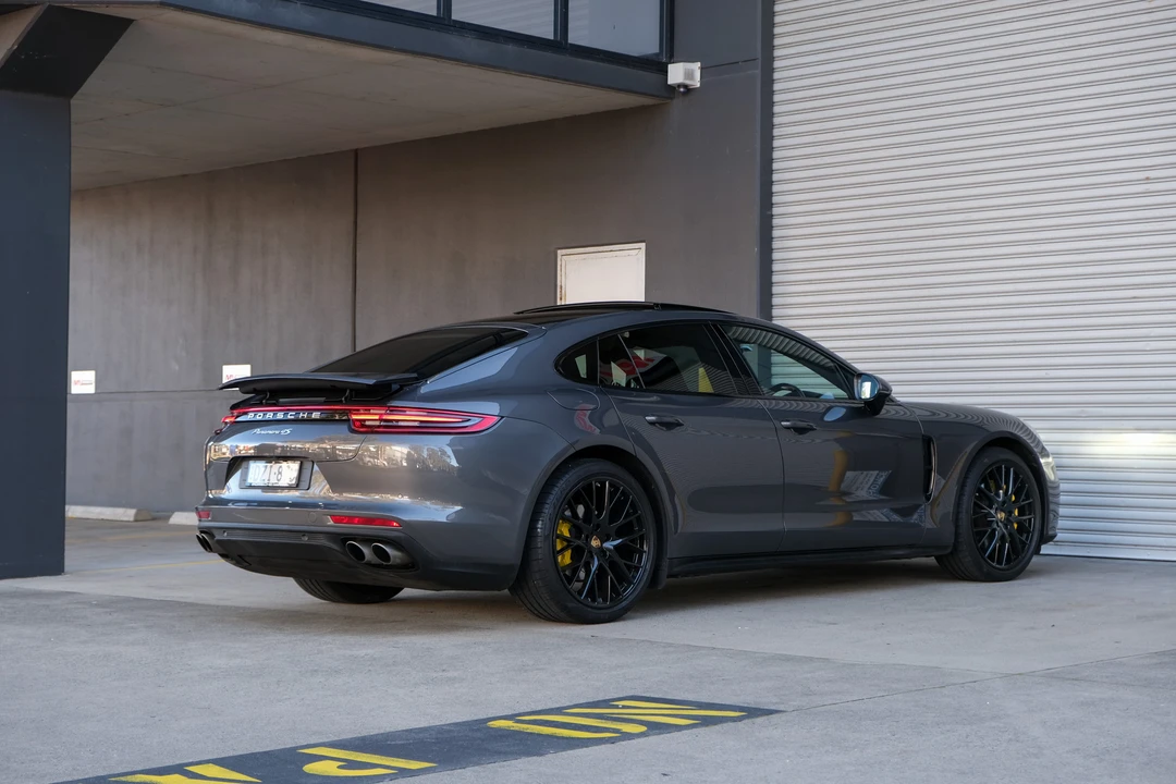 2017 Porsche 971 Panamera 4S - Image 7 of 31