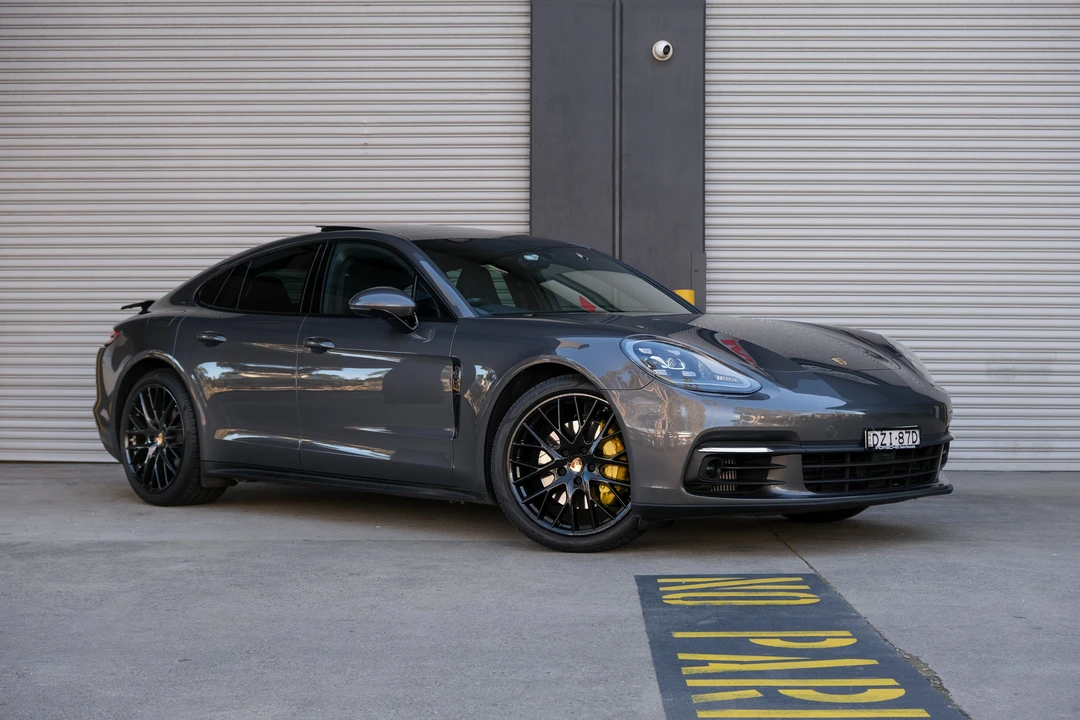 2017 Porsche 971 Panamera 4S - Image 9 of 31