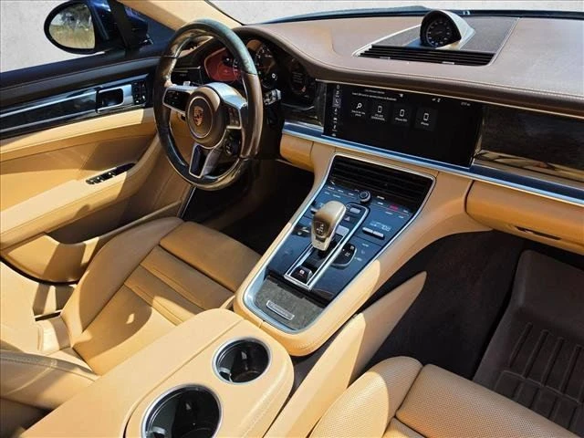 2017 Porsche 971 Panamera - Image 10 of 20