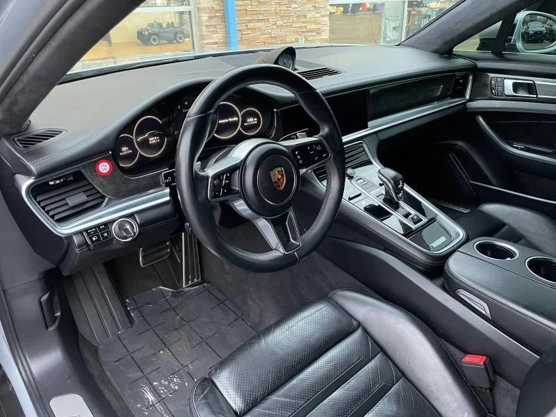 2017 Porsche 971 Panamera - Image 2 of 12