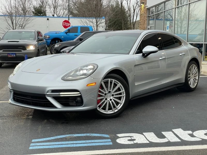 2017 Porsche 971 Panamera - Image 8 of 12