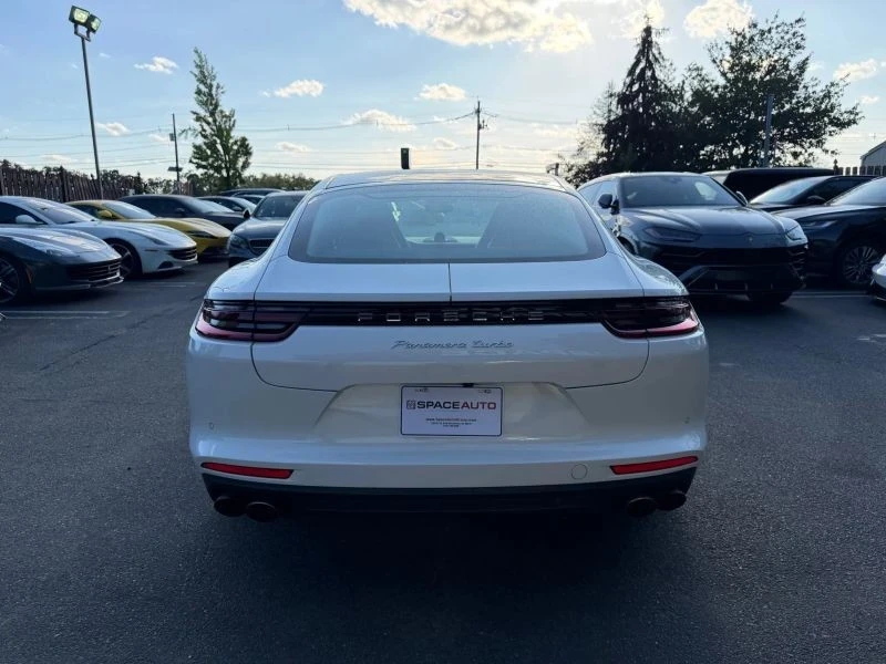 2017 Porsche 971 Panamera - Image 6 of 12