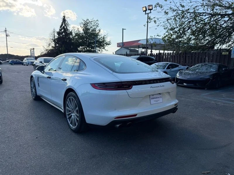 2017 Porsche 971 Panamera - Image 7 of 12