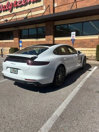 2017 Porsche 971 Panamera - Image 4 of 17