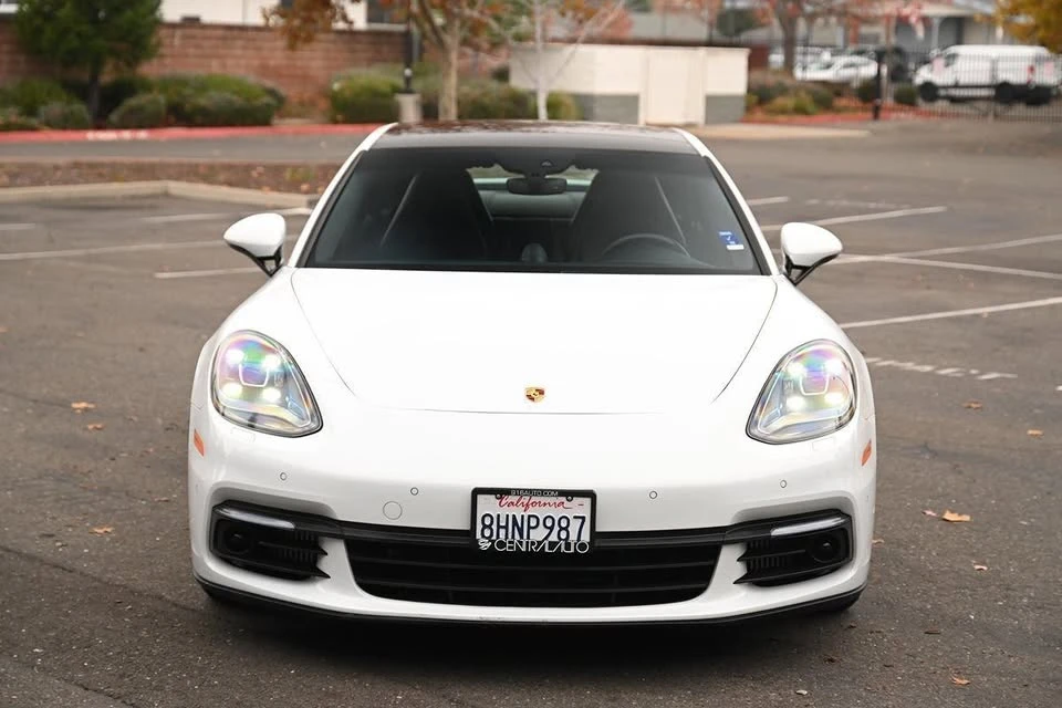2017 Porsche 971 Panamera - Image 2 of 20