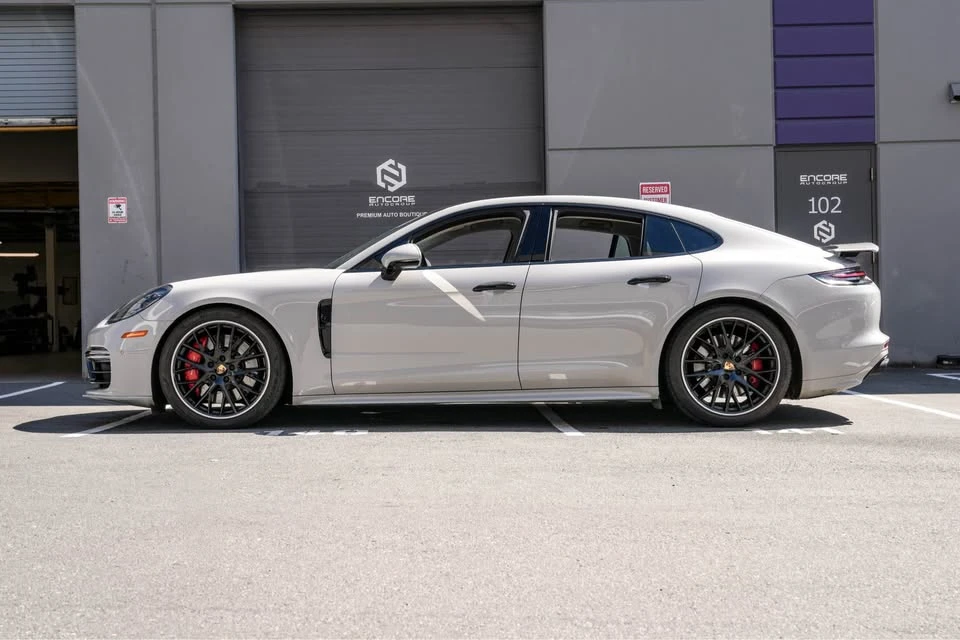 2017 Porsche 971 Panamera - Image 3 of 10