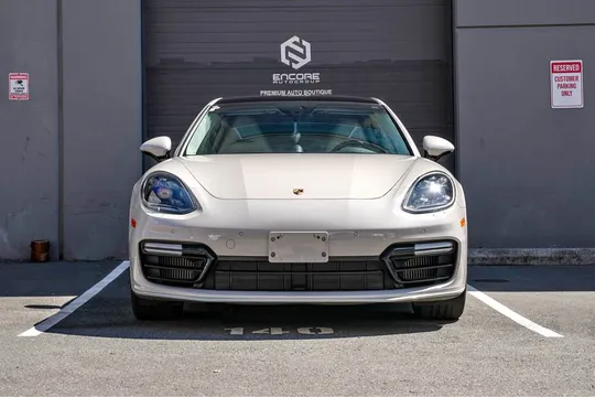 2017 Porsche Panamera Turbo