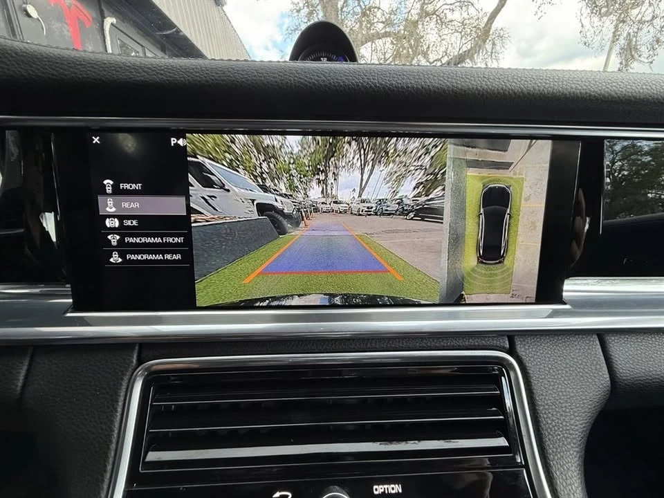 2017 Porsche 971 Panamera - Image 19 of 20