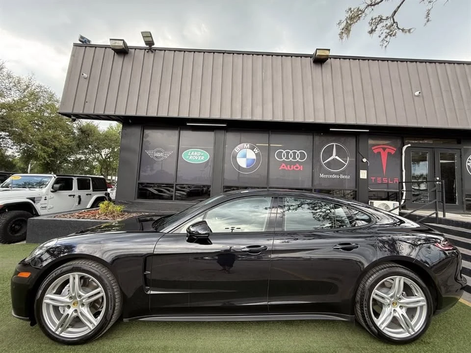 2017 Porsche 971 Panamera - Image 7 of 20
