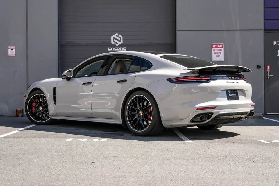 2017 Porsche 971 Panamera - Image 4 of 10