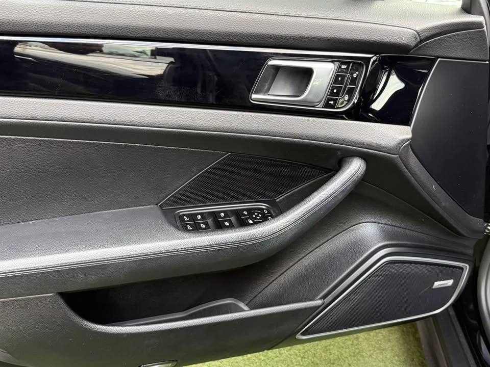 2017 Porsche 971 Panamera - Image 20 of 20