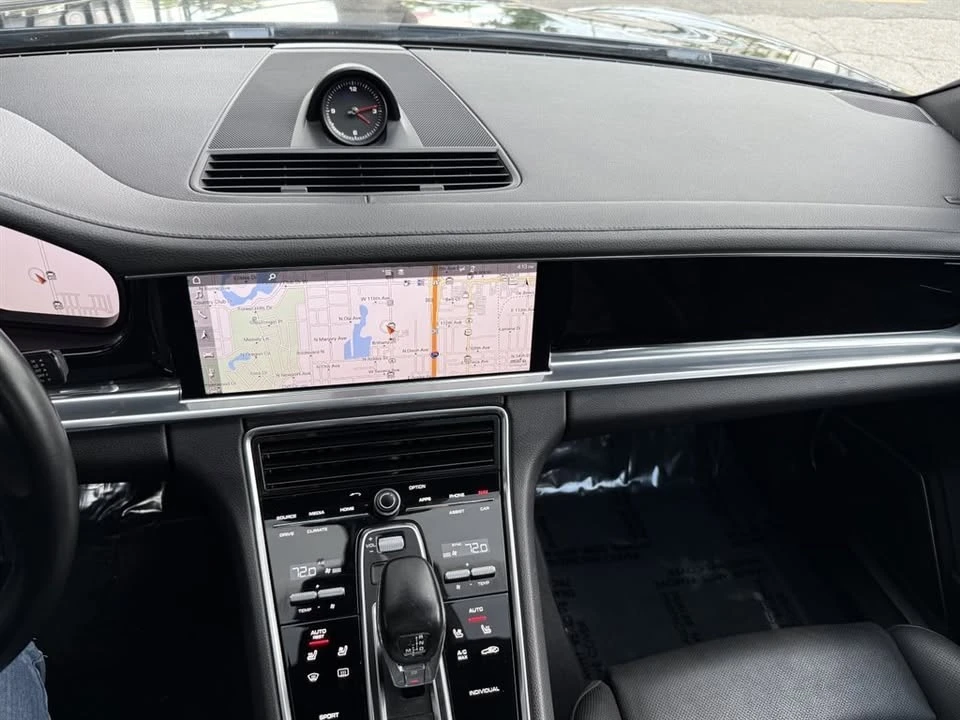 2017 Porsche 971 Panamera - Image 17 of 20