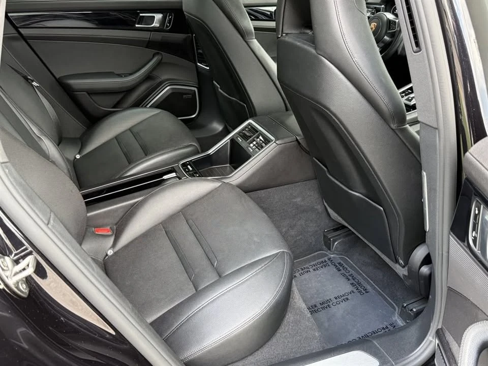 2017 Porsche 971 Panamera - Image 11 of 20