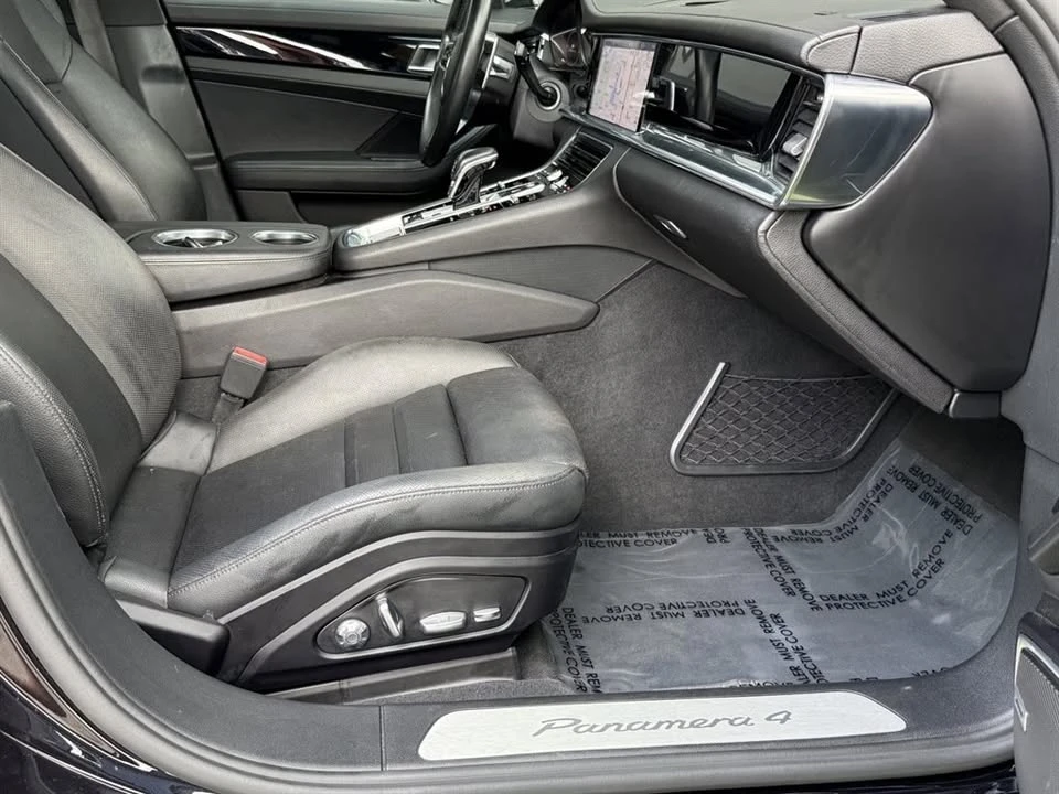2017 Porsche 971 Panamera - Image 15 of 20