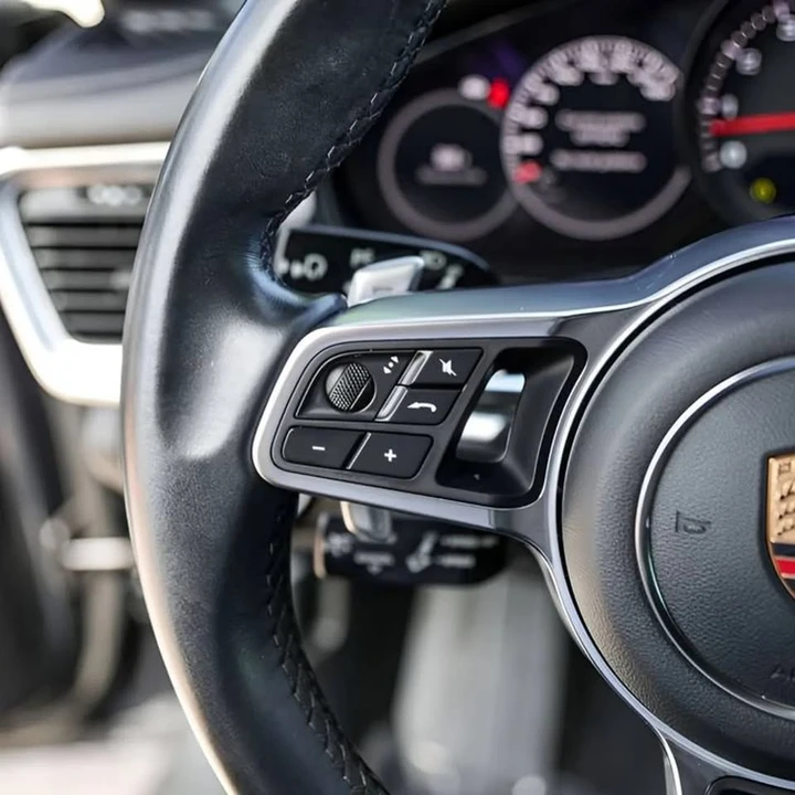 2017 Porsche 971 Panamera - Image 17 of 19
