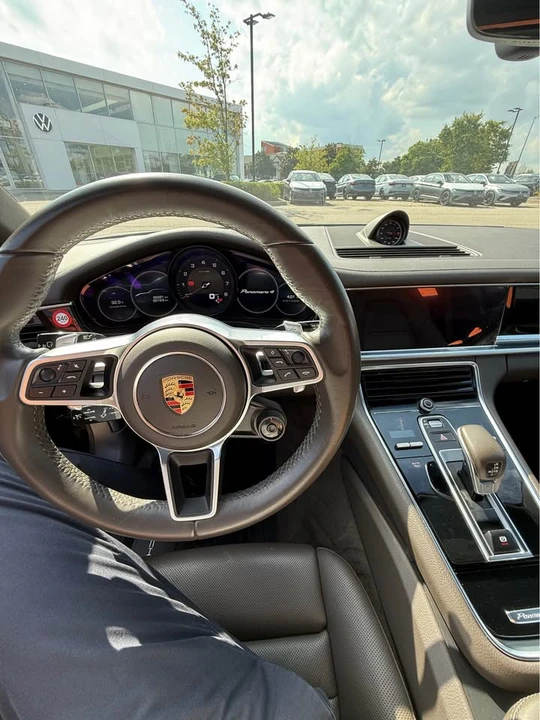 2017 Porsche 971 Panamera - Image 5 of 7
