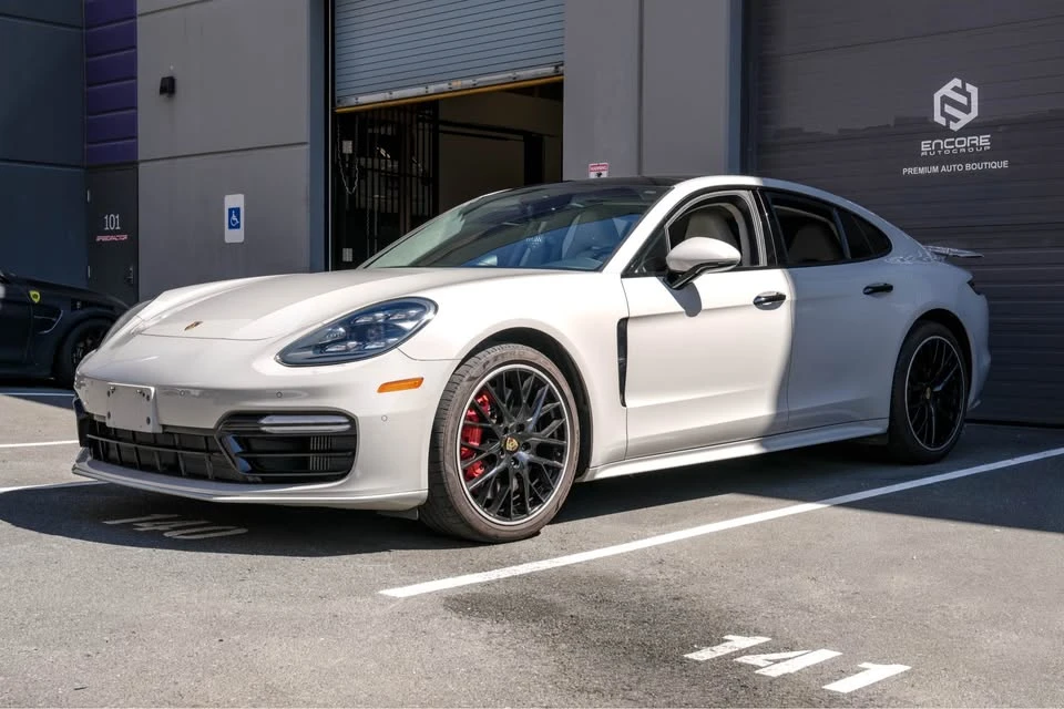 2017 Porsche 971 Panamera - Image 2 of 10
