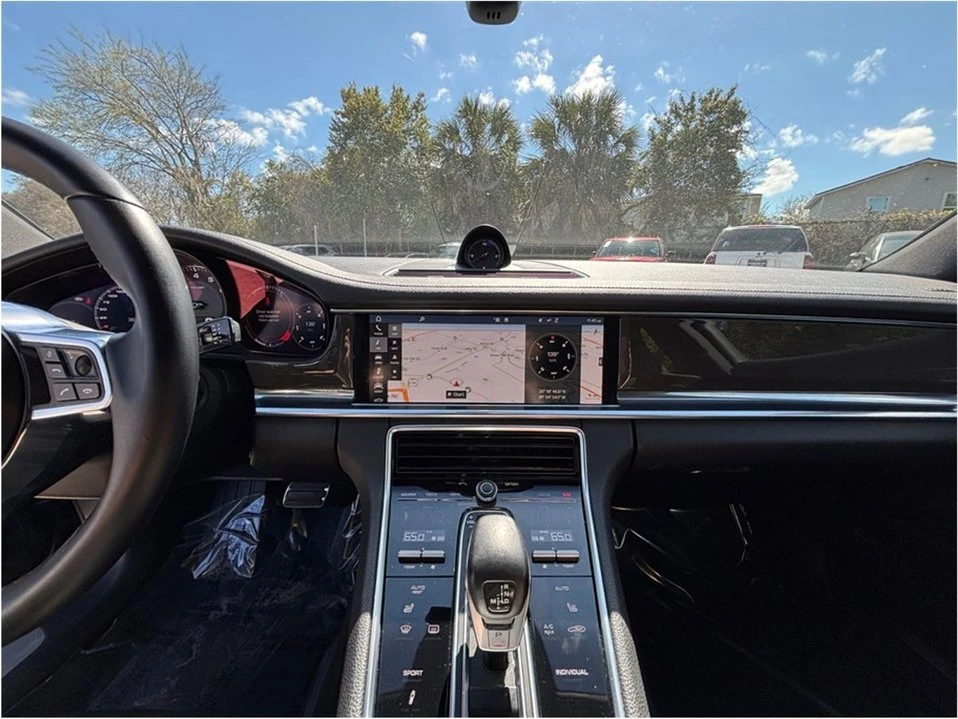 2017 Porsche 971 Panamera - Image 11 of 20