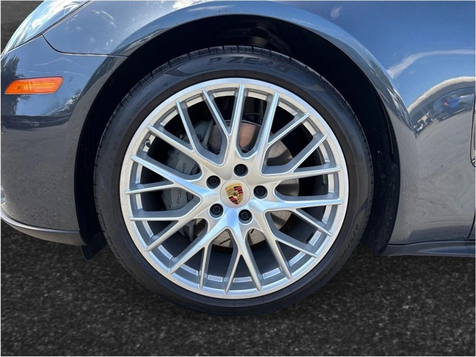 2017 Porsche 971 Panamera - Image 12 of 20