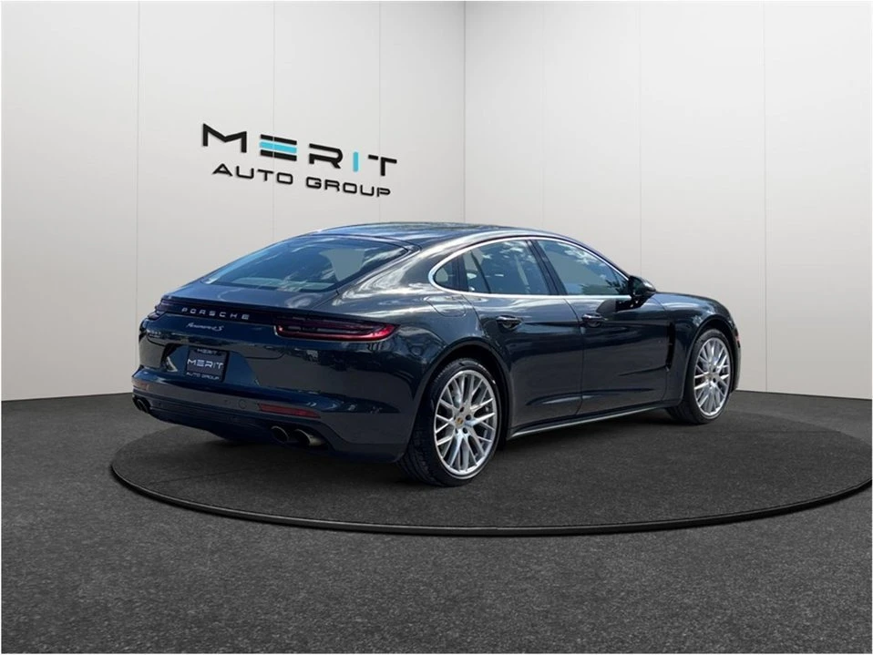 2017 Porsche 971 Panamera - Image 9 of 20