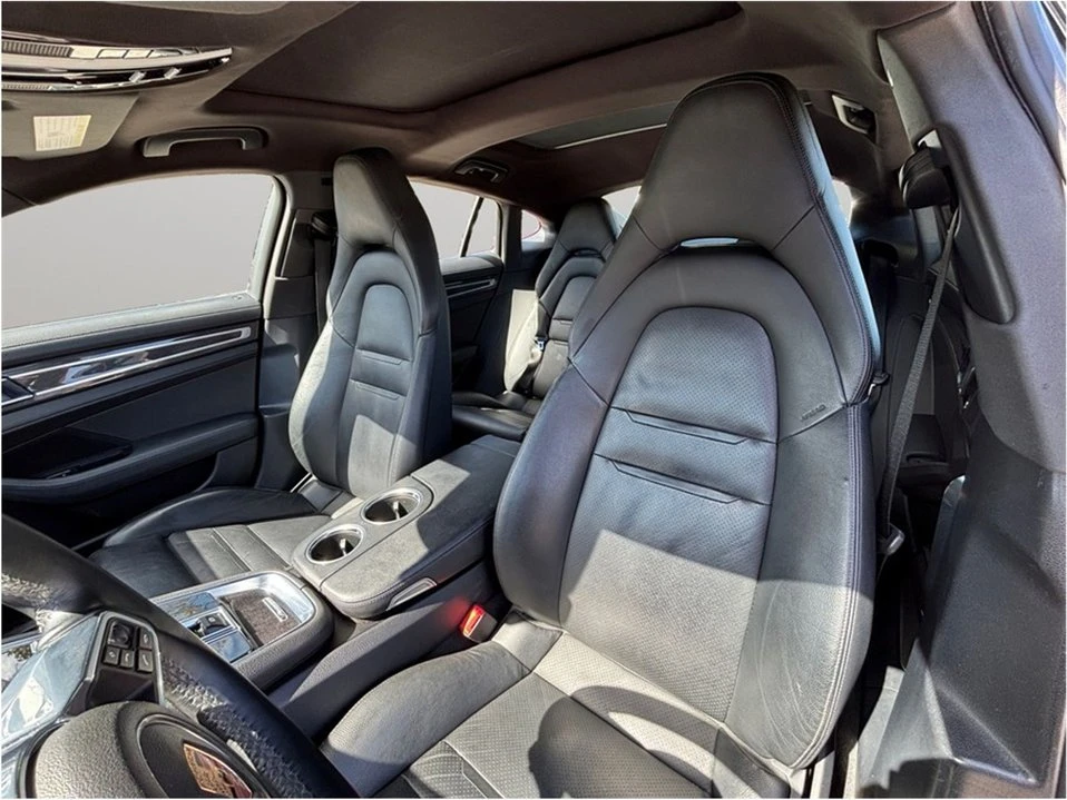 2017 Porsche 971 Panamera - Image 18 of 20
