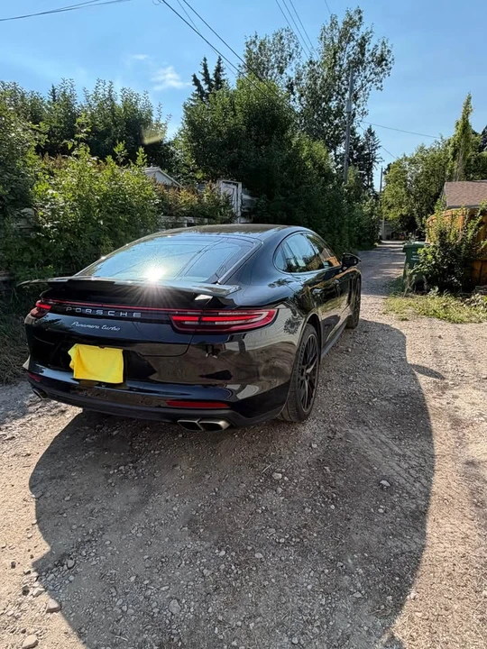 2017 Porsche 971 Panamera - Image 10 of 12
