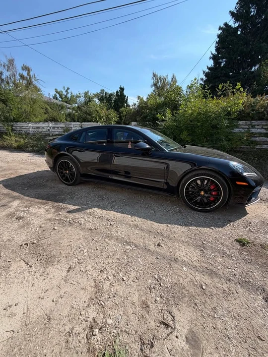 2017 Porsche 971 Panamera - Image 11 of 12