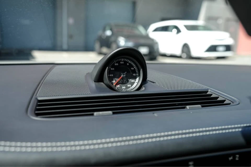 2017 Porsche 971 Panamera - Image 4 of 16