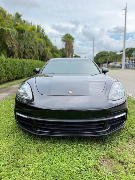 2017 Porsche 971 Panamera - Image 2 of 13