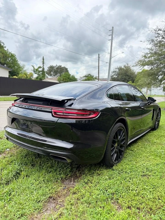 2017 Porsche 971 Panamera - Image 4 of 13