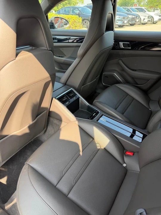 2017 Porsche 971 Panamera - Image 13 of 18