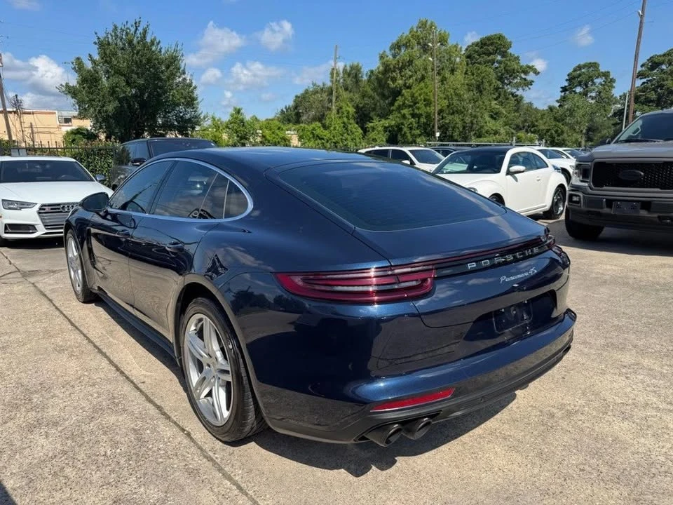 2017 Porsche 971 Panamera - Image 8 of 20