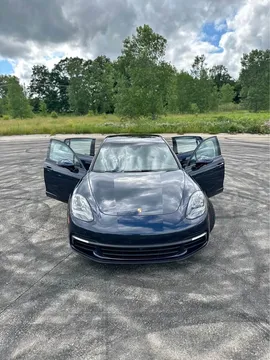 2017 Porsche Panamera 4S