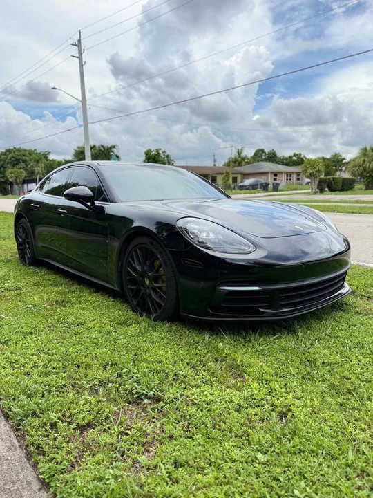 2017 Porsche 971 Panamera - Image 3 of 13