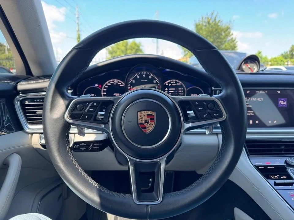 2017 Porsche 971 Panamera - Image 18 of 20