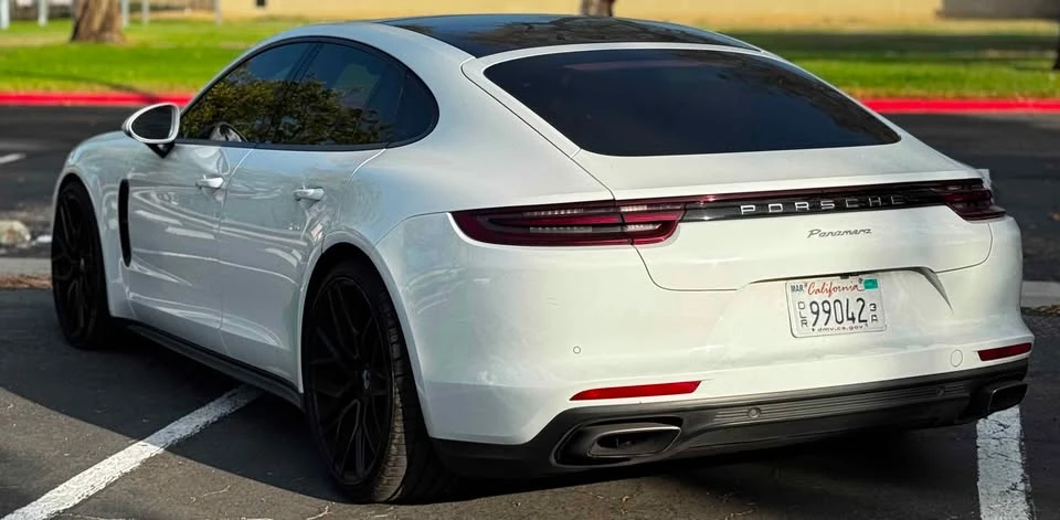2017 Porsche 971 Panamera - Image 3 of 11