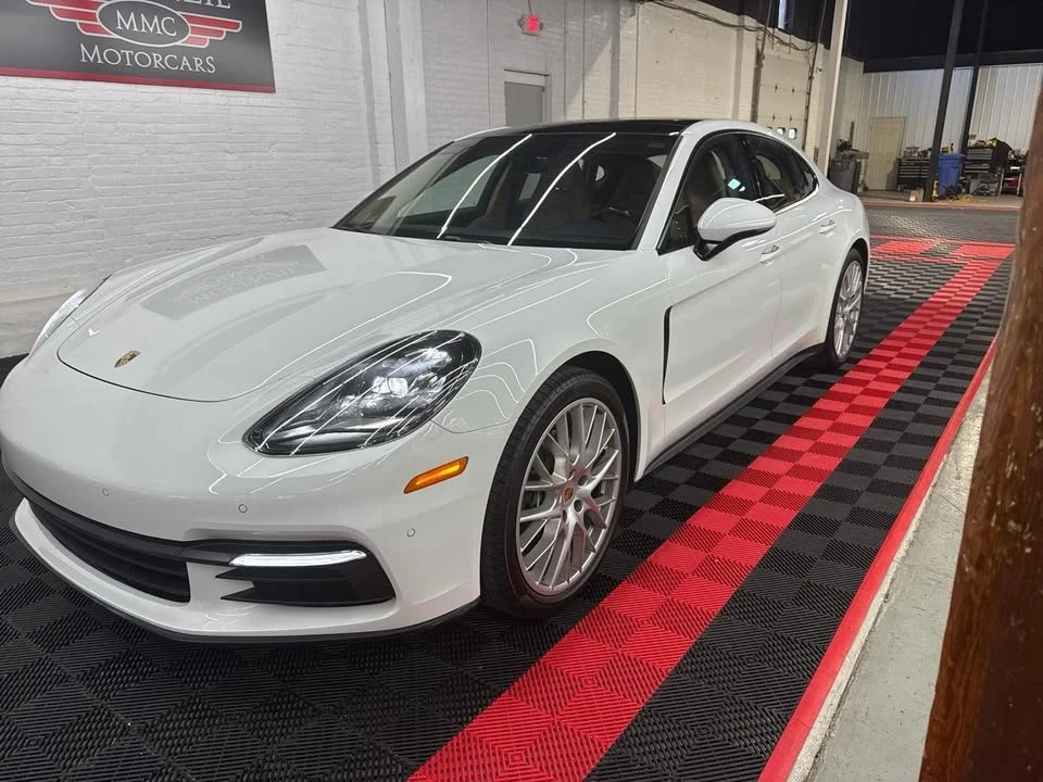 2017 Porsche 971 Panamera - Image 2 of 13