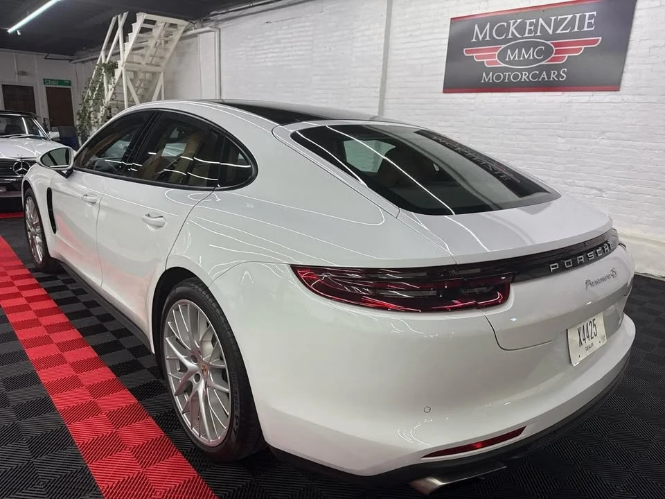 2017 Porsche 971 Panamera - Image 6 of 13
