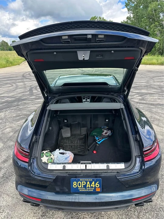 2017 Porsche 971 Panamera - Image 15 of 15