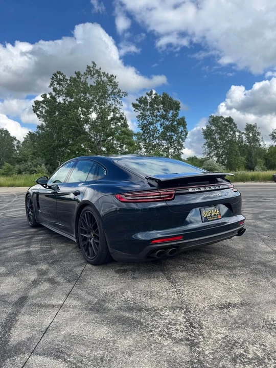 2017 Porsche 971 Panamera - Image 12 of 15