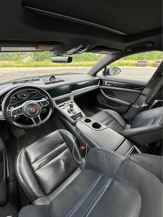 2017 Porsche 971 Panamera - Image 5 of 15